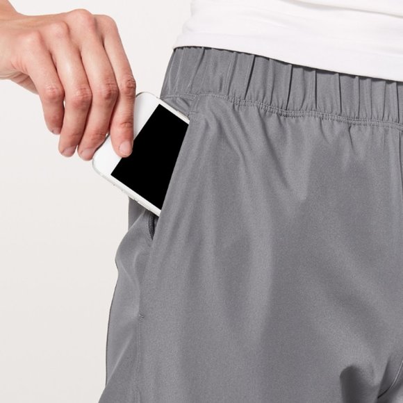 LIKE NEW: Lululemon Crops - Picture 3 of 6